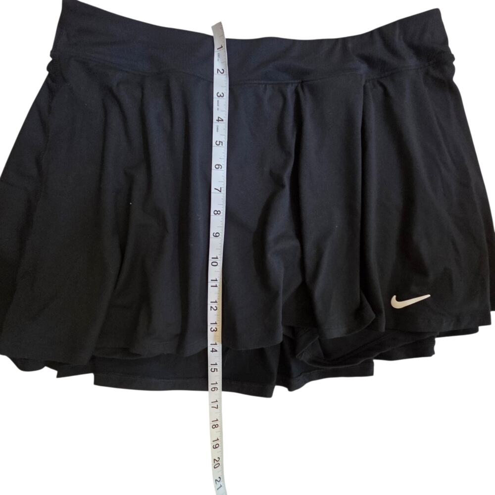 Nike Athletic Skirt or Skort Black Sz 1X Built in shorts Tennis, Golf 14" mini - Picture 5 of 9